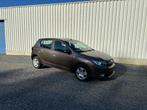 Dacia Sandero benzine met garantie 28.000km, Auto's, Voorwielaandrijving, Stof, Euro 6, Bruin
