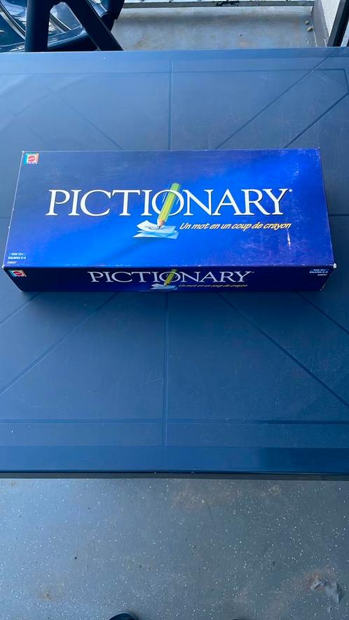 Jeu de société - Pictionary, Hobby en Vrije tijd, Gezelschapsspellen | Bordspellen, Zo goed als nieuw, Een of twee spelers, Drie of vier spelers
