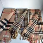 Burberry sjaal 100% cashmere, Ophalen of Verzenden, Zo goed als nieuw