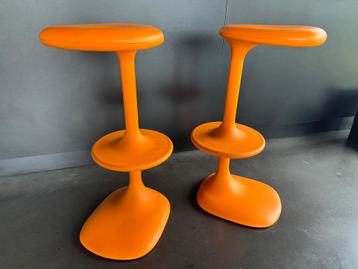 2x design kruk Casamania Kant beschikbaar voor biedingen