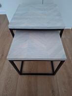 Set van 2 bijzettafel, Ophalen