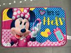 Minnie Mouse bed mat / tapijt - 75 op 45 (Nieuwstaat), Kinderen en Baby's, Kinderkamer | Inrichting en Decoratie, Nieuw, Overige typen