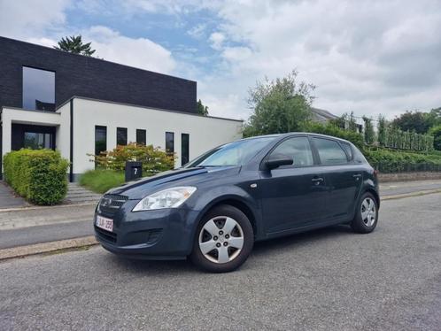 Kia ceed 1.4i Airco * Carplay Android * Start - Stop -2010, Auto's, Kia, Particulier, (Pro) Cee d, ABS, Airbags, Airconditioning
