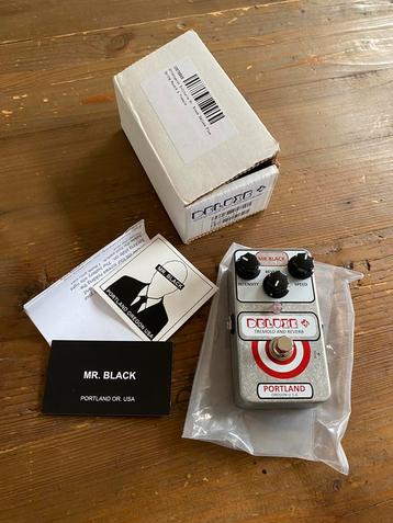 Mr. Black Deluxe Deluxe+ Reverb Tremolo pedaal beschikbaar voor biedingen