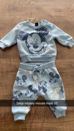 Mickey mouse trainingpakje, Enfants & Bébés, Vêtements de bébé | Taille 62, Comme neuf, Garçon, Enlèvement ou Envoi