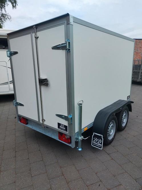 Gesloten dubbelasser aanhangwagen 750kg mtm - op stock!!, Auto diversen, Aanhangers en Bagagewagens, Nieuw, Ophalen