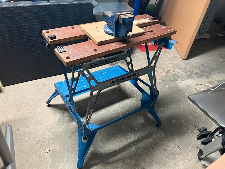 Werkbank, Bricolage & Construction, Établis, Utilisé, 70 à 120 cm, Étau, Rabattable, Enlèvement