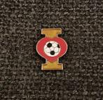 PIN - I LOVE FOOTBALL - VOETBAL, Verzamelen, Verzenden, Gebruikt, Sport, Speldje of Pin