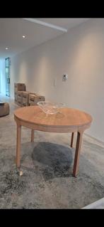 Ronde naturel eiken tafel (inclusief verlengstuk), Huis en Inrichting, Tafels | Eettafels, Ophalen, Zo goed als nieuw, Vijf personen of meer