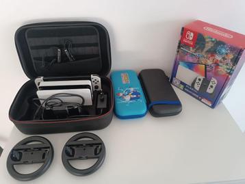 Nintendo Switsh OLED 64GB 7inch + toebehoren. Zwart Wit Edit beschikbaar voor biedingen