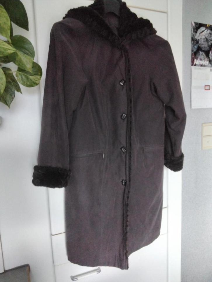 Manteau femme imitation daim brun taupé T.38/40, Vêtements | Femmes, Vestes | Hiver, Comme neuf, Taille 38/40 (M), Brun, Enlèvement ou Envoi