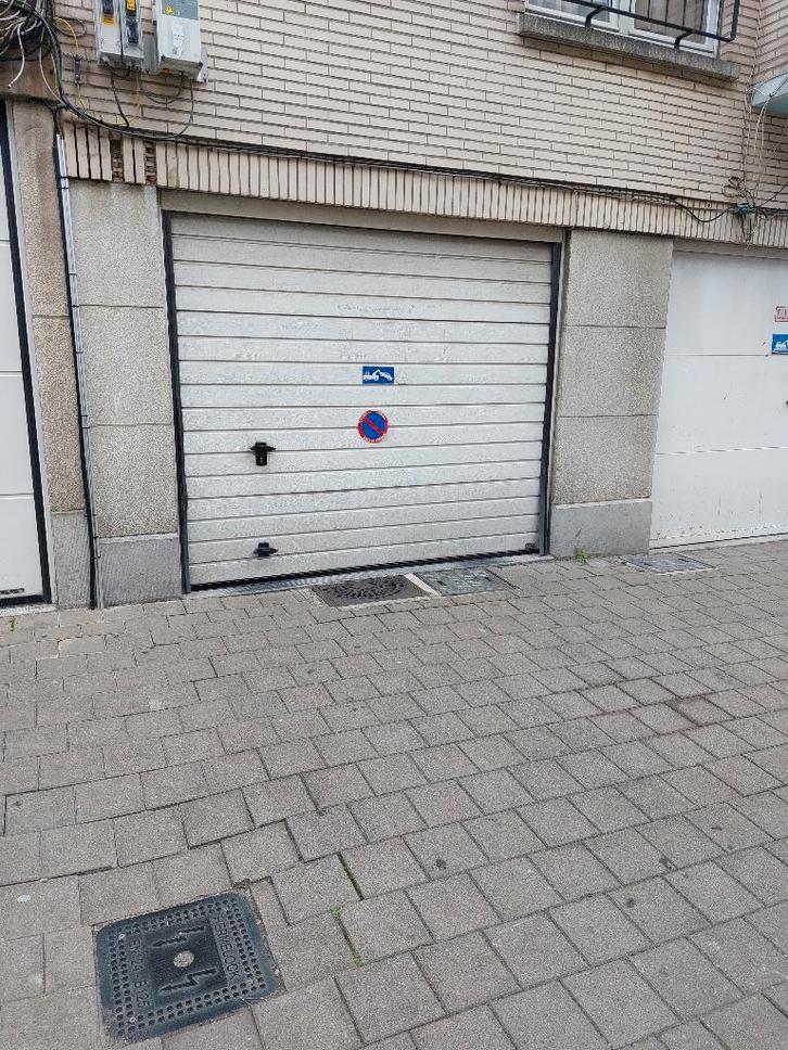 garage Bruxelles Laeken, Immo, Garages & Places de parking, Bruxelles