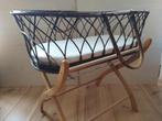 Vintage rotan babywieg met staander, Ophalen, Gebruikt, Wieg