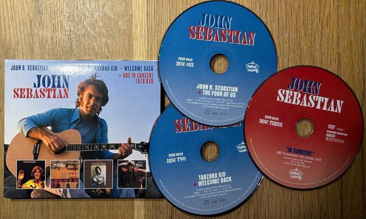 JOHN SEBASTIAN - Boxje met 4 albums & BBC in concert DVD, Cd's en Dvd's, Cd's | Rock, Zo goed als nieuw, Singer-songwriter, Ophalen of Verzenden