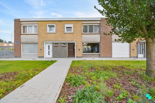 Woning te koop in Roeselare, Immo, Maisons à vendre, Maison individuelle, F