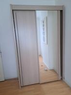 Kleerkast met spiegel , 49 euro, Huis en Inrichting, Kasten | Kleerkasten, Ophalen, Gebruikt, Met hangruimte
