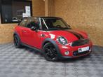 MINI Cooper D 2.0 COOPER BOITE AUTO * CLIM AUTO (bj 2013), Auto's, Te koop, Berline, Gebruikt, 82 kW