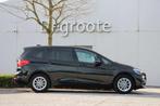 BMW 2 Serie 216 1.5i GranTourer *CAM*NAV*TREKHAAK*AUTOM.KOFF, Autos, BMW, 5 places, 109 ch, Noir, Tissu