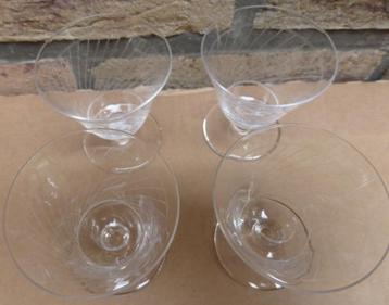 4 gestreepte kristallen glazen - BLS - 7 cm x 6 cm - € 20
