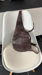 Bruine crossbody, Handtassen en Accessoires, Tassen | Damestassen, Ophalen, Gebruikt, Bruin