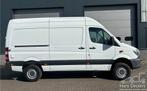 Mercedes-Benz Sprinter L2 H2 316 4x4 Euro6 Airco Trekhaak In, Auto's, Stof, Gebruikt, Euro 6, 2000 kg