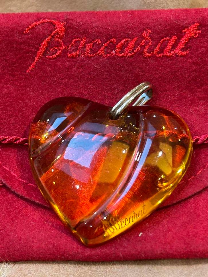 Hanger van geel kristal Baccarat, Handtassen en Accessoires, Kettinghangers, Gebruikt, Glas of Kristal, Geel, Ophalen of Verzenden