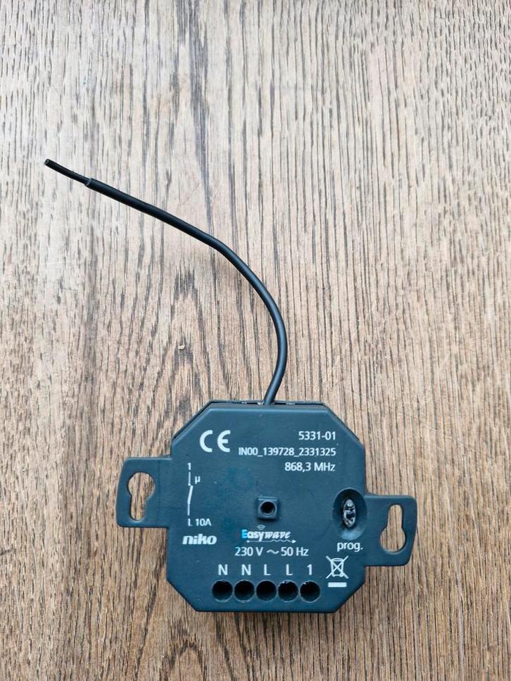 Niko enkelpolige RF ontvanger, Doe-het-zelf en Bouw, Elektriciteit en Kabels, Ophalen of Verzenden