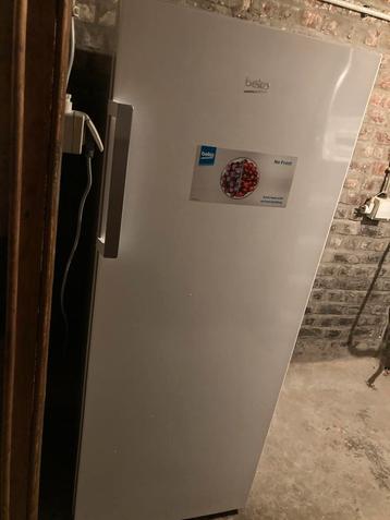 Beko diepvriezer met 6 laden, Elektronische apparatuur, Ophalen, Zo goed als nieuw
