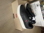 Chaussures femme T. 37 Levi’s neufs, Ophalen, Nieuw
