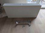 Horizontale radiator type 33 compleet, Doe-het-zelf en Bouw, Verwarming en Radiatoren, Ophalen, Zo goed als nieuw, Radiator