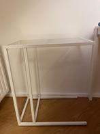 Table pour ordinateur portable IKEA (VITTSJÖ), Maison & Meubles, Tables | Tables d'appoint, Comme neuf, Rectangulaire, Enlèvement