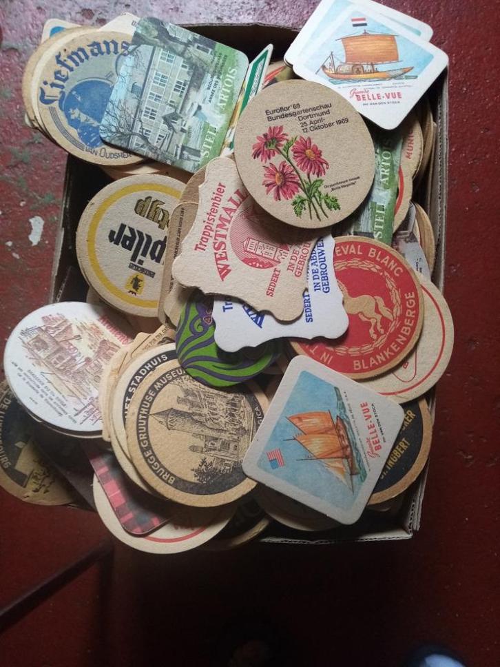 Verzameling oude bierkaartjes, Verzamelen, Biermerken, Zo goed als nieuw, Viltje(s), Overige merken, Ophalen