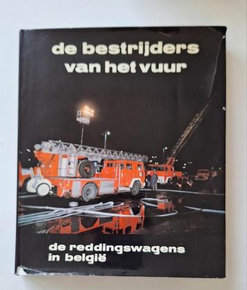 De bestrijders van het vuur,  de reddingswagens in België  beschikbaar voor biedingen