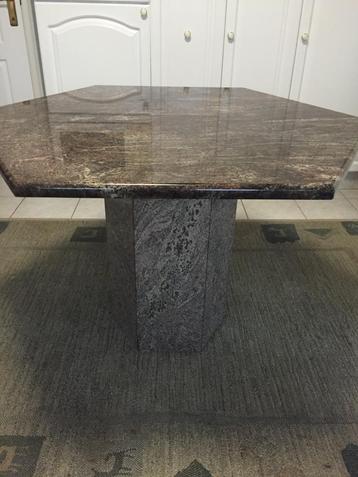 Granieten tafel