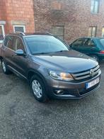 VW Tiguan, Voorwielaandrijving, Euro 5, 4 cilinders, Leder