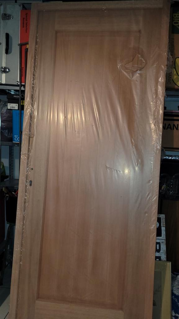 2  nieuwe Buitendeuren merantihout, Bricolage & Construction, Fenêtres & Moustiquaires, Porte extérieure, Bois, Enlèvement