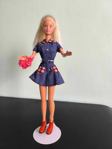 barbie vintage disponible aux enchères