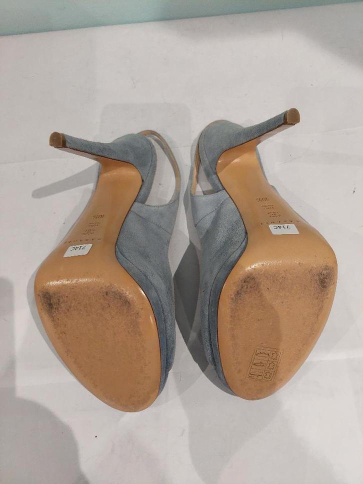 714C* Casadei - sexy sandales bleu clair high heel (40,5), Vêtements | Femmes, Chaussures, Comme neuf, Chaussures à haut talons