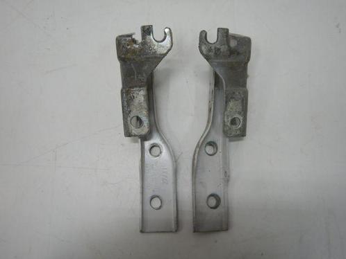 VW Polo 6R Motorkapscharnieren Set Links en Rechts 6R0823301, Auto-onderdelen, Carrosserie, Volkswagen, Gebruikt, Ophalen of Verzenden