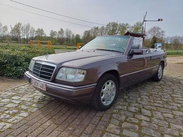 Mercedes e220 cabrio sportline oldtimer  beschikbaar voor biedingen