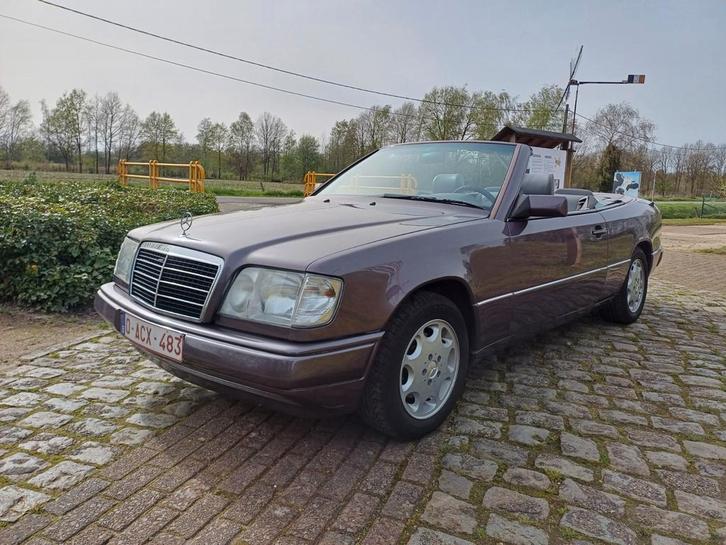 Mercedes e220 cabrio sportline oldtimer, Auto's, Mercedes-Benz, Bedrijf, Te koop, E-Klasse, ABS, Airbags, Airconditioning, Centrale vergrendeling