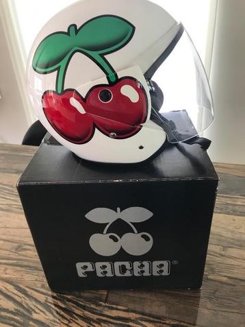 Helm Pacha Ibiza maat M Nieuw !! beschikbaar voor biedingen