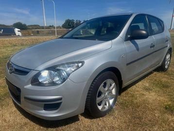 Hyundai i30 i30 1.4i / Garantie 12m. (bj 2010) beschikbaar voor biedingen