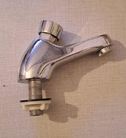 Robinet eau froide, Doe-het-zelf en Bouw, IJzerwaren en Bevestigingsmiddelen, Zo goed als nieuw, Ophalen