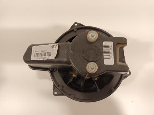 KACHEL VENTILATORMOTOR Panda / Pandina (312) (5P6220300), Auto-onderdelen, Airco en Verwarming, Fiat, Gebruikt