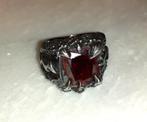 Ring gothic klauw draak met granaat, Bijoux, Sacs & Beauté, Bagues, Rouge, Femme ou Homme, Fer ou Acier, Comme neuf