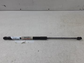 GASDRUKVEER Audi A1 (8X1 / 8XK) (8X3827552) beschikbaar voor biedingen