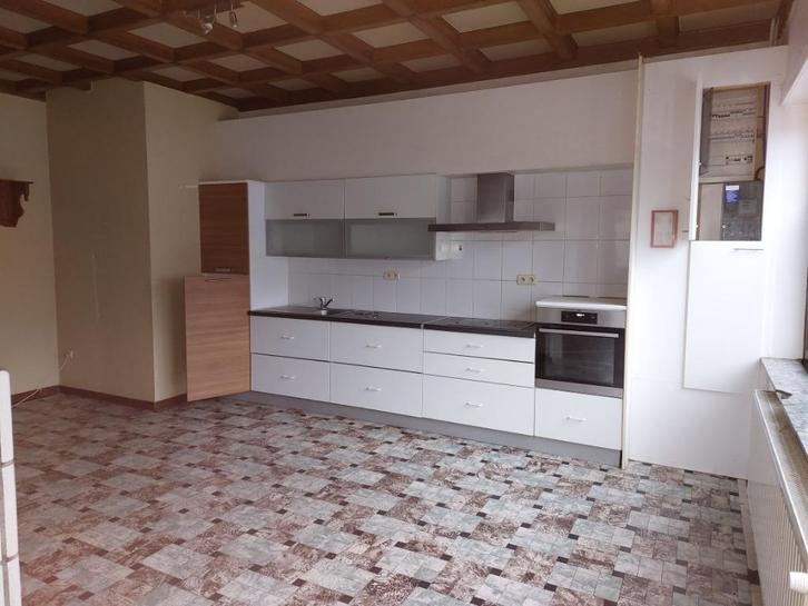 Woning te huur met 4 slaapkamers, Immo, Huizen te huur, Provincie West-Vlaanderen, Hoekwoning