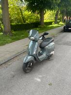 Vespa sprint, Fietsen en Brommers, Scooters | Vespa, Ophalen, Gebruikt, Klasse A (25 km/u)
