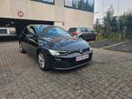 Vw Golf 8 1.0L eTSi 08/2021 91.000km Garantie, Auto's, Stof, Euro 6, 4 cilinders, Zwart